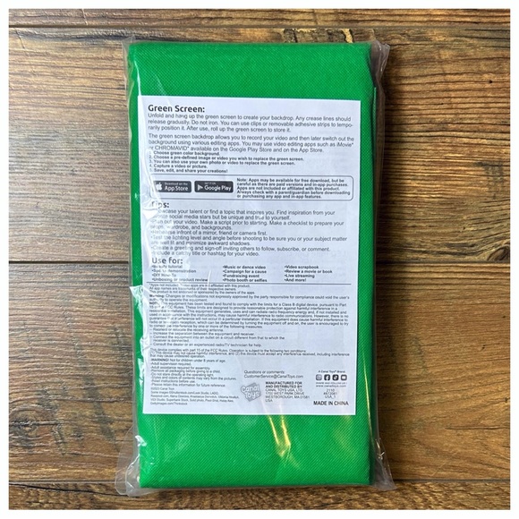 NWT 70x59 Green Screen - Picture 2 of 6